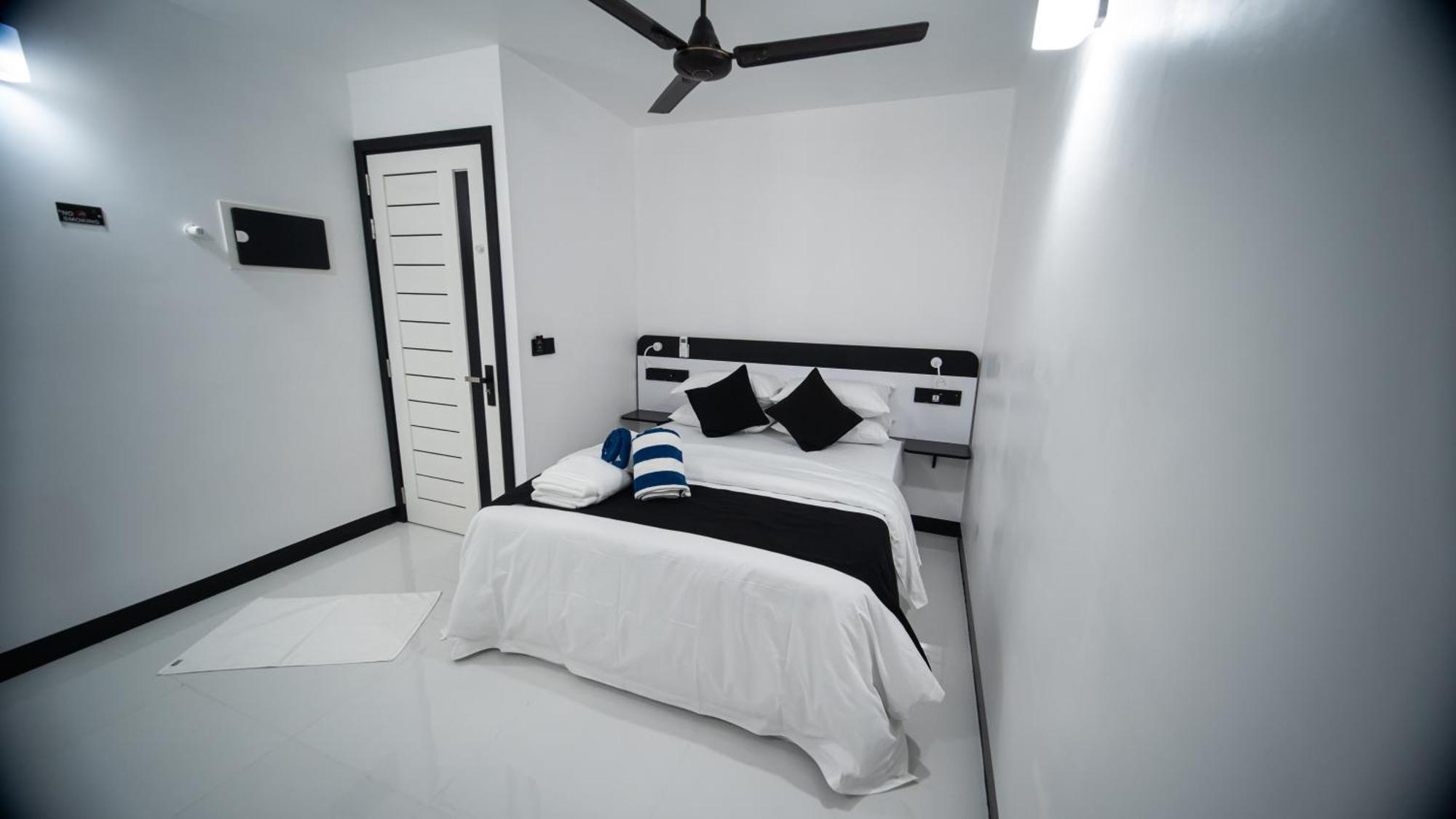 Sunset Beach Stay At Mathiveri Exterior photo
